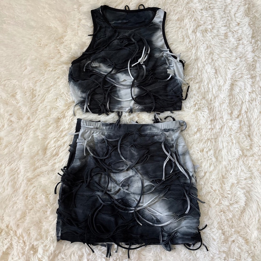 SHEIN Black Tie Dye Distressed Shredded Fringe 2 Piece Skirt Set Halloween